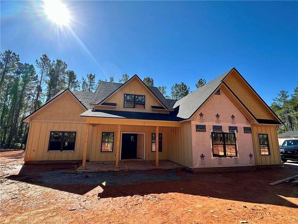 3 Acres of Residential Land with Home for Sale in Salem, Alabama