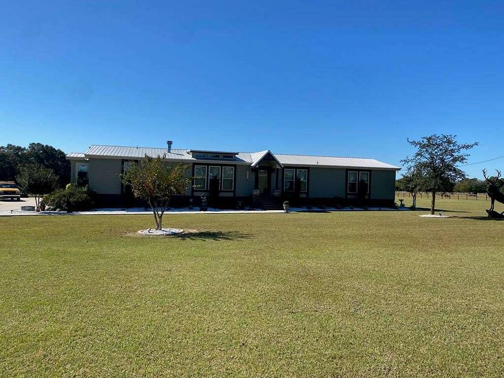 1.5 Acres of Residential Land with Home for Sale in Newton, Alabama