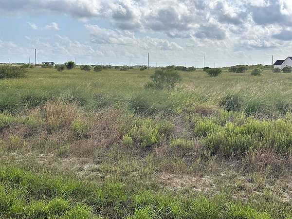 1.2 Acres of Residential Land for Sale in Rockport, Texas