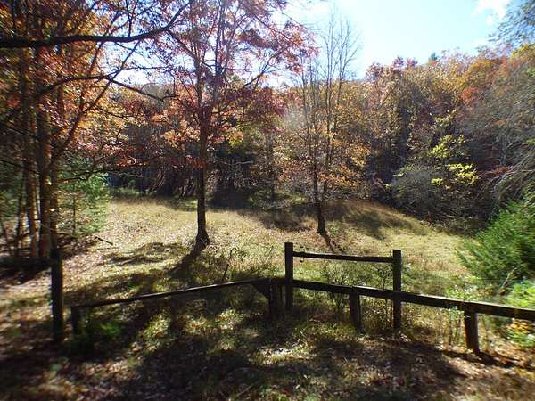 172 Acres of Recreational Land for Sale in Pulaski, Virginia