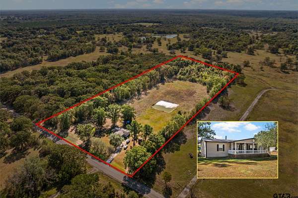 8.9 Acres of Residential Land with Home for Sale in Mount Pleasant, Texas