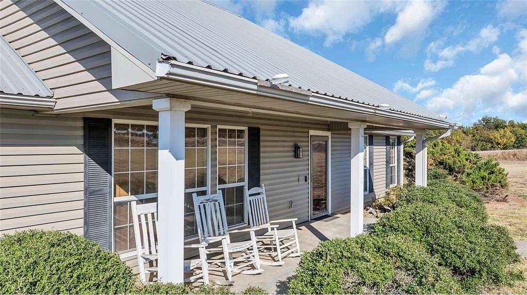 4.76 Acres of Land with Home for Sale in Wynnewood, Oklahoma