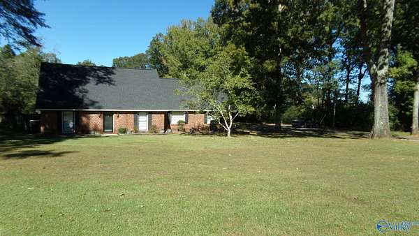 2 Acres of Land with Home for Sale in Decatur, Alabama