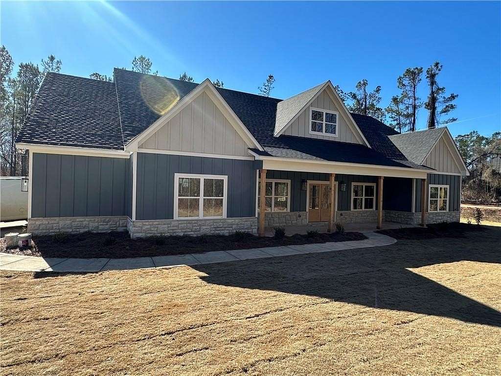 3 Acres of Land with Home for Sale in Salem, Alabama