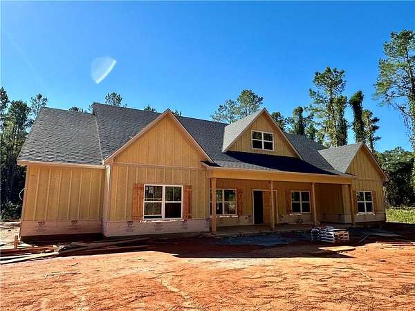 3 Acres of Residential Land with Home for Sale in Salem, Alabama