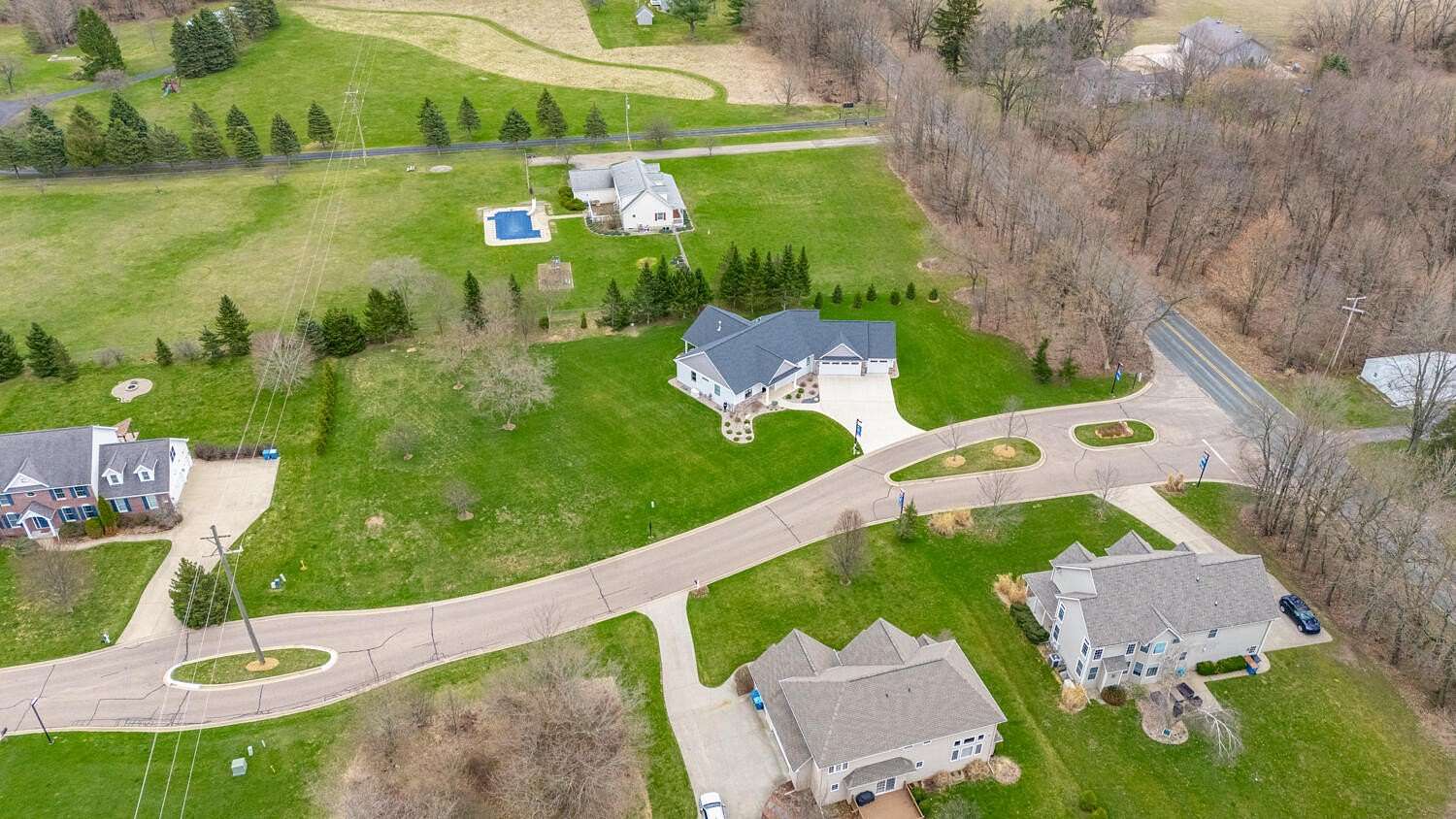 0.43 Acres of Residential Land for Sale in Galesburg, Michigan