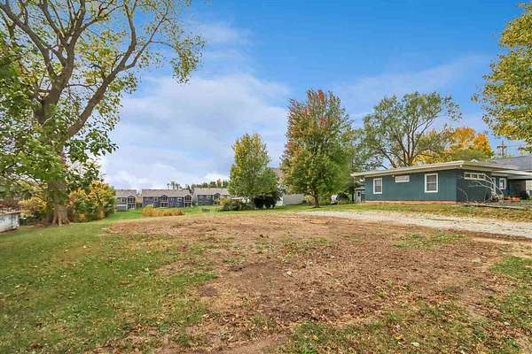 0.27 Acres of Residential Land for Sale in Springdale Township, Iowa