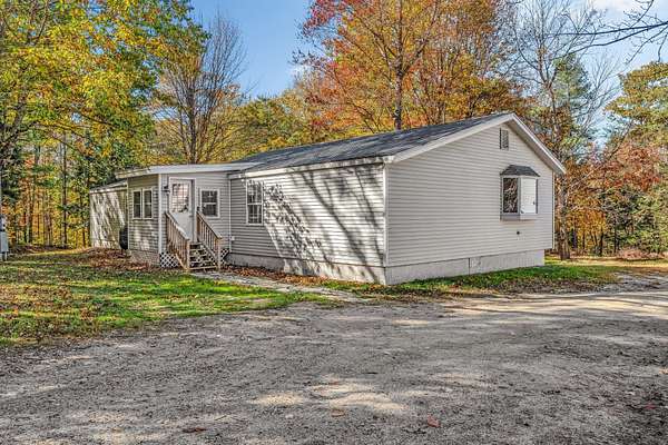 5 Acres of Residential Land with Home for Sale in Leeds, Maine