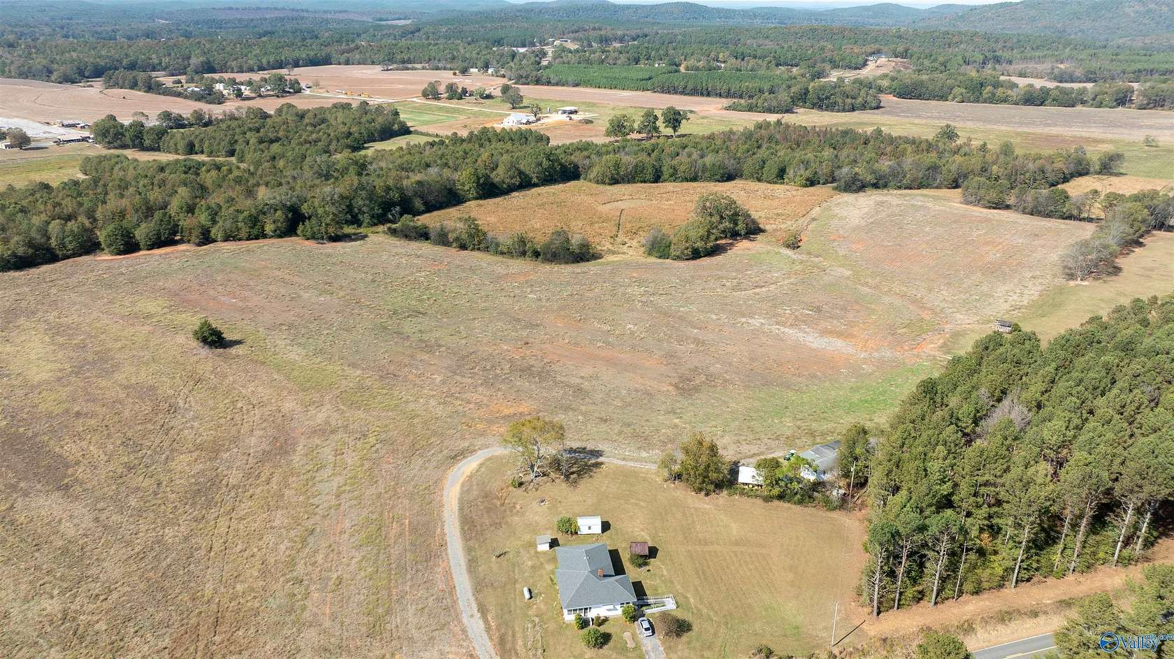 27 Acres of Recreational & Residential Land for Sale in Piedmont, Alabama