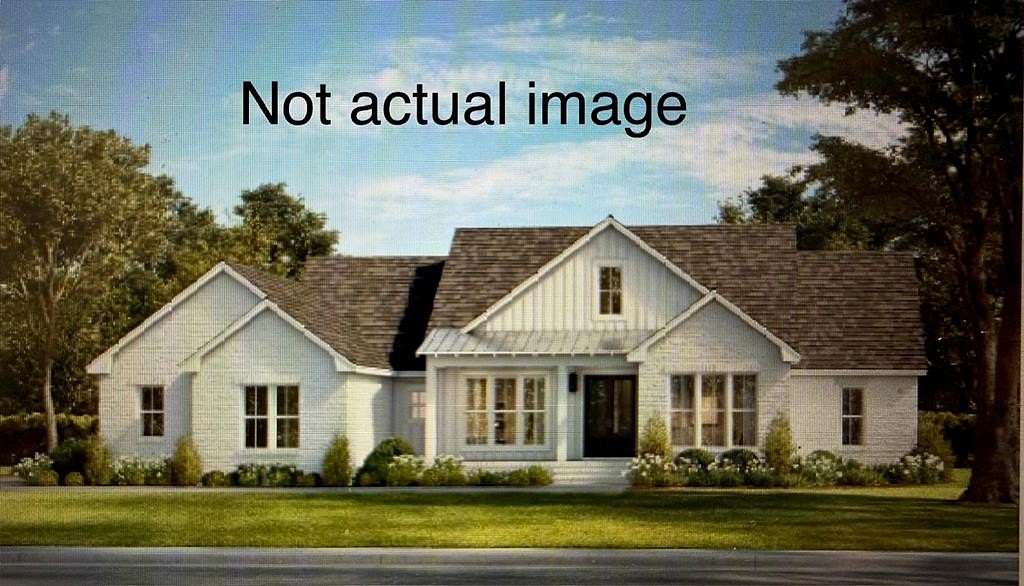 2.42 Acres of Land with Home for Sale in Milledgeville, Georgia