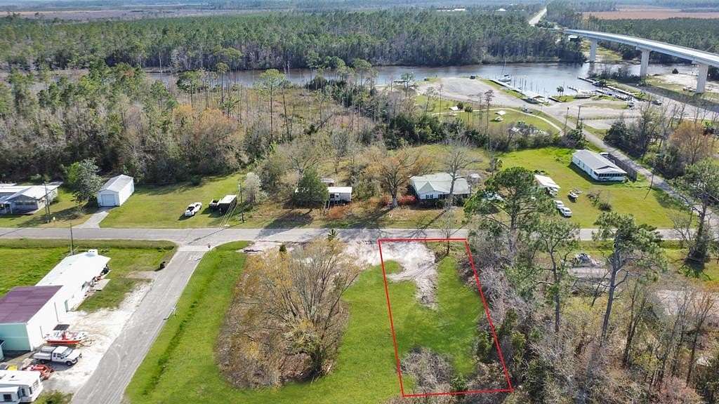 0.17 Acres of Residential Land for Sale in Wewahitchka, Florida