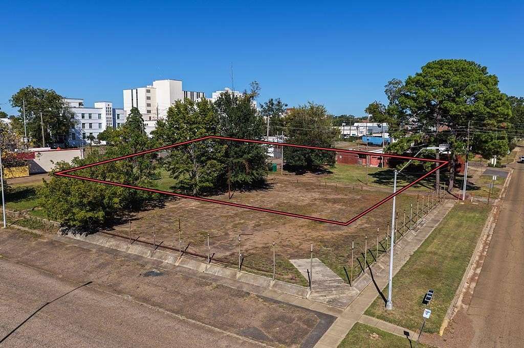 0.32 Acres of Land for Sale in Texarkana, Arkansas