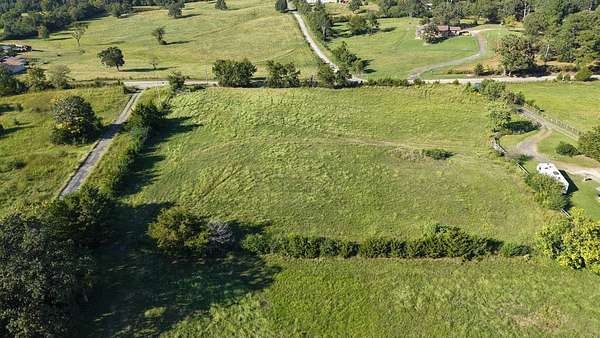 2.33 Acres of Mixed-Use Land for Sale in Mena, Arkansas