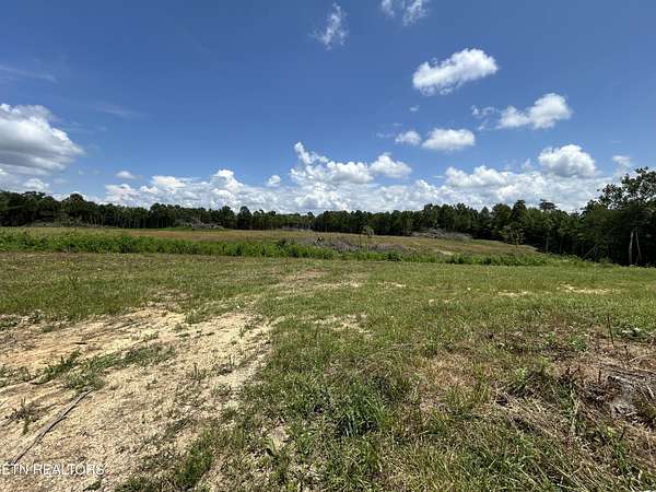 10.8 Acres of Land for Sale in Jamestown, Tennessee