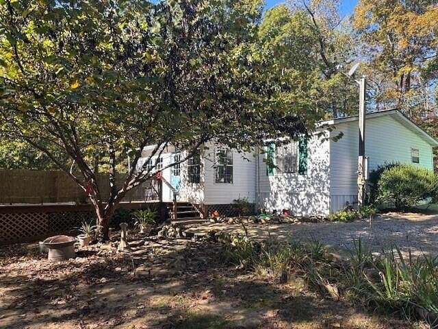 3.83 Acres of Residential Land with Home for Sale in Crossville, Tennessee