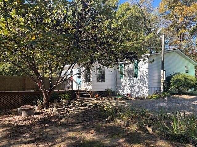 3.83 Acres of Land with Home for Sale in Crossville, Tennessee