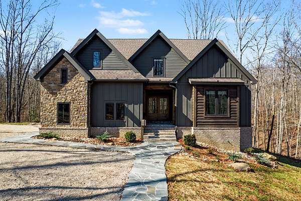 4.28 Acres of Residential Land with Home for Sale in Monteagle, Tennessee