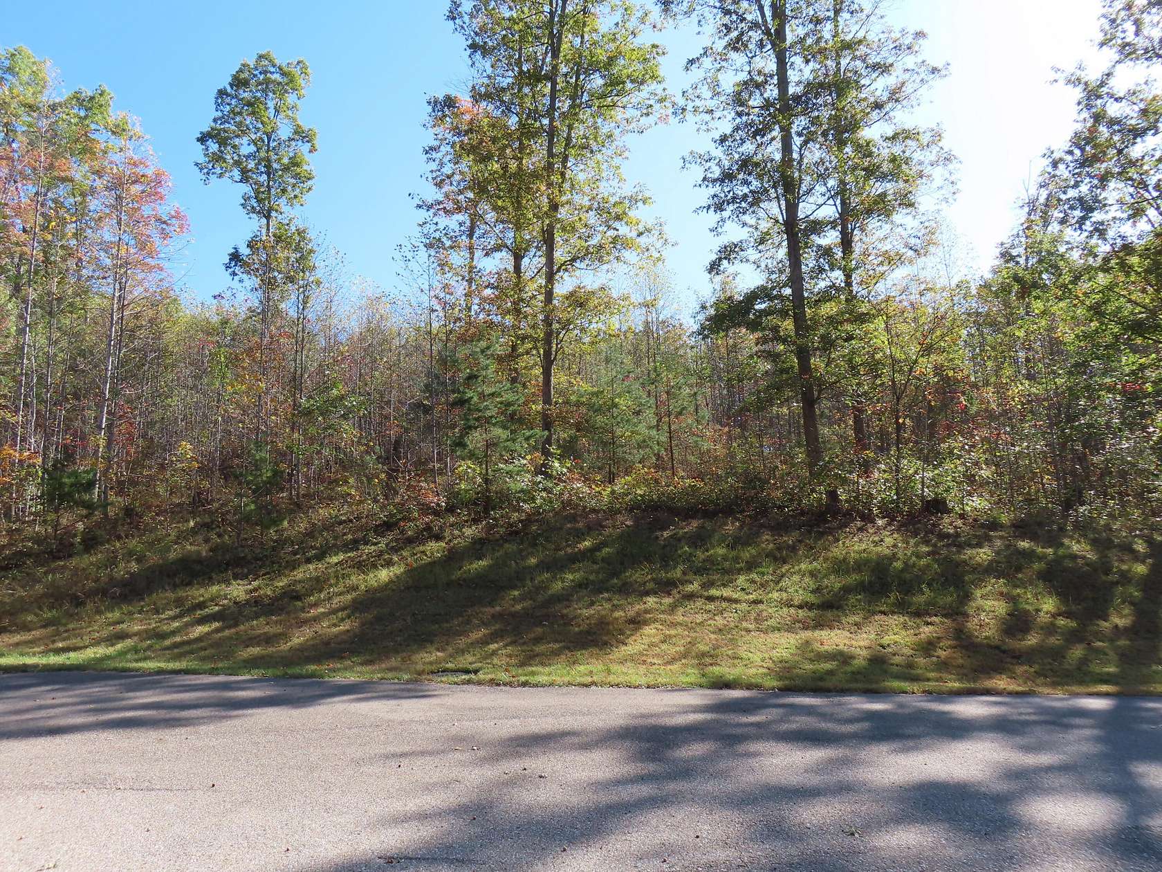 4 Acres of Land for Sale in Morehead, Kentucky