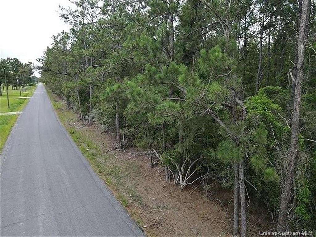 4.28 Acres of Land for Sale in DeQuincy, Louisiana