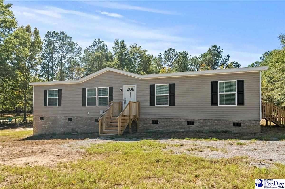 2.6 Acres of Land with Home for Sale in Marion, South Carolina