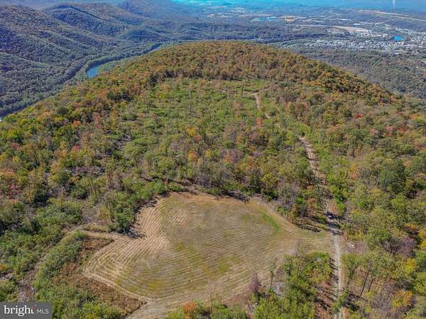 536 Acres of Recreational Land for Sale in Lewistown, Pennsylvania