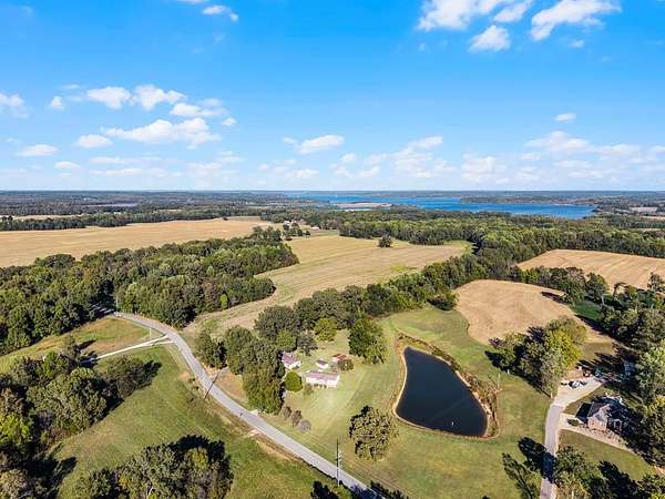 2.2 Acres of Residential Land with Home for Sale in Springville, Tennessee