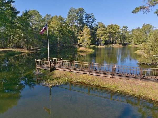 4 Acres of Land with Home for Sale in Hahira, Georgia