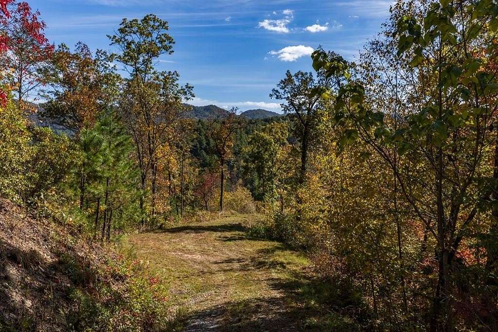 4.64 Acres of Residential Land for Sale in Bryson City, North Carolina
