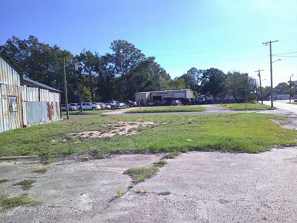 Commercial Land for Sale in Laurel, Mississippi