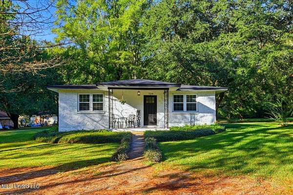 3.75 Acres of Residential Land with Home for Sale in Florence, Mississippi