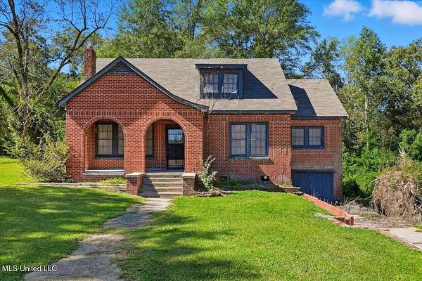 1.5 Acres of Residential Land with Home for Sale in Mendenhall, Mississippi