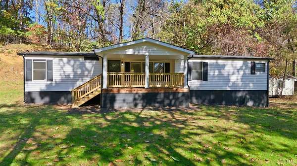 5 Acres of Residential Land with Home for Sale in Thaxton, Virginia