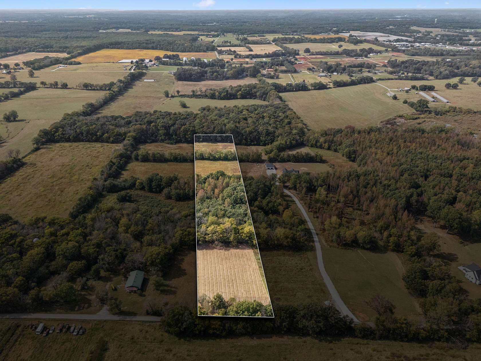 5.16 Acres of Residential Land for Sale in Winchester, Tennessee