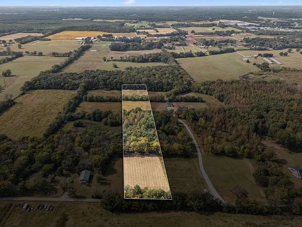 5.16 Acres of Residential Land for Sale in Winchester, Tennessee
