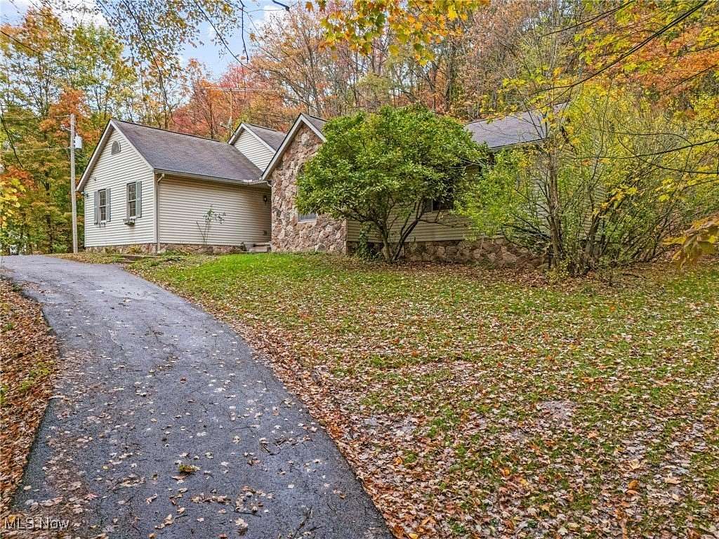 4.17 Acres of Residential Land with Home for Sale in East Canton, Ohio