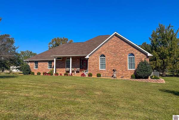 1.67 Acres of Residential Land with Home for Sale in Calvert City, Kentucky