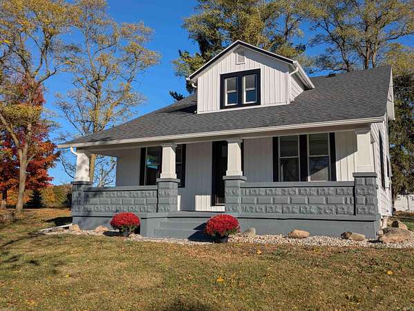 2.3 Acres of Residential Land with Home for Sale in Roanoke, Indiana