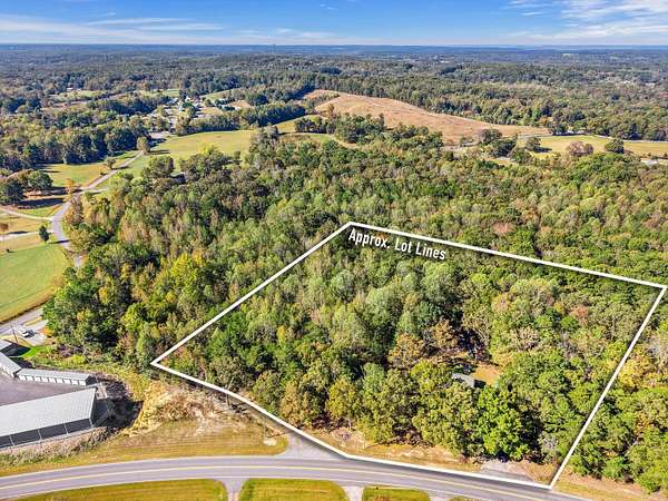 10 Acres of Land with Home for Sale in Trenton, Georgia