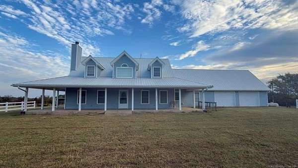 15 Acres of Land with Home for Sale in Wetumka, Oklahoma