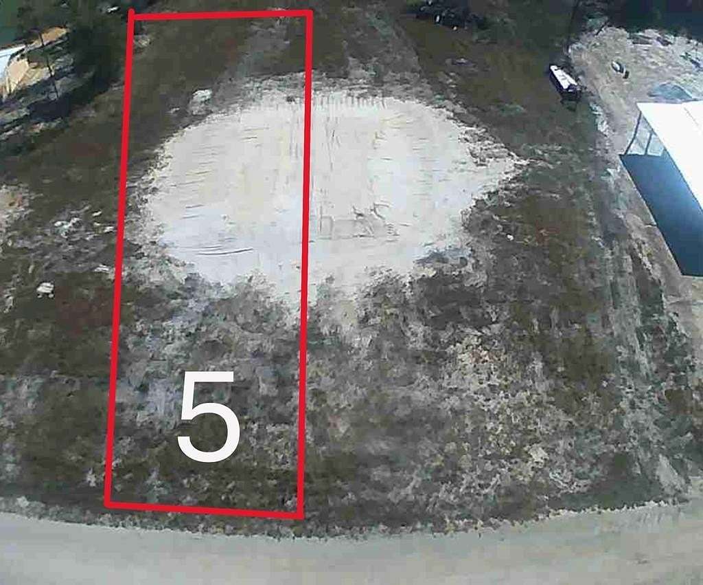 0.92 Acres of Land for Sale in Overstreet, Florida