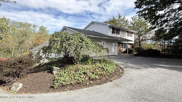 2.54 Acres of Residential Land with Home for Sale in Northampton, Pennsylvania