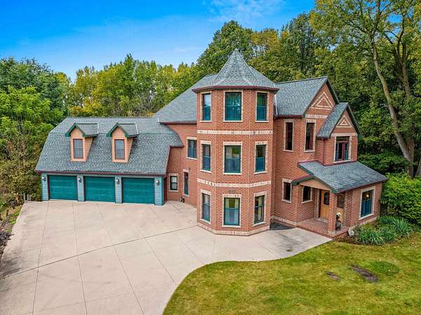 1.72 Acres of Residential Land with Home for Sale in Green Bay, Wisconsin