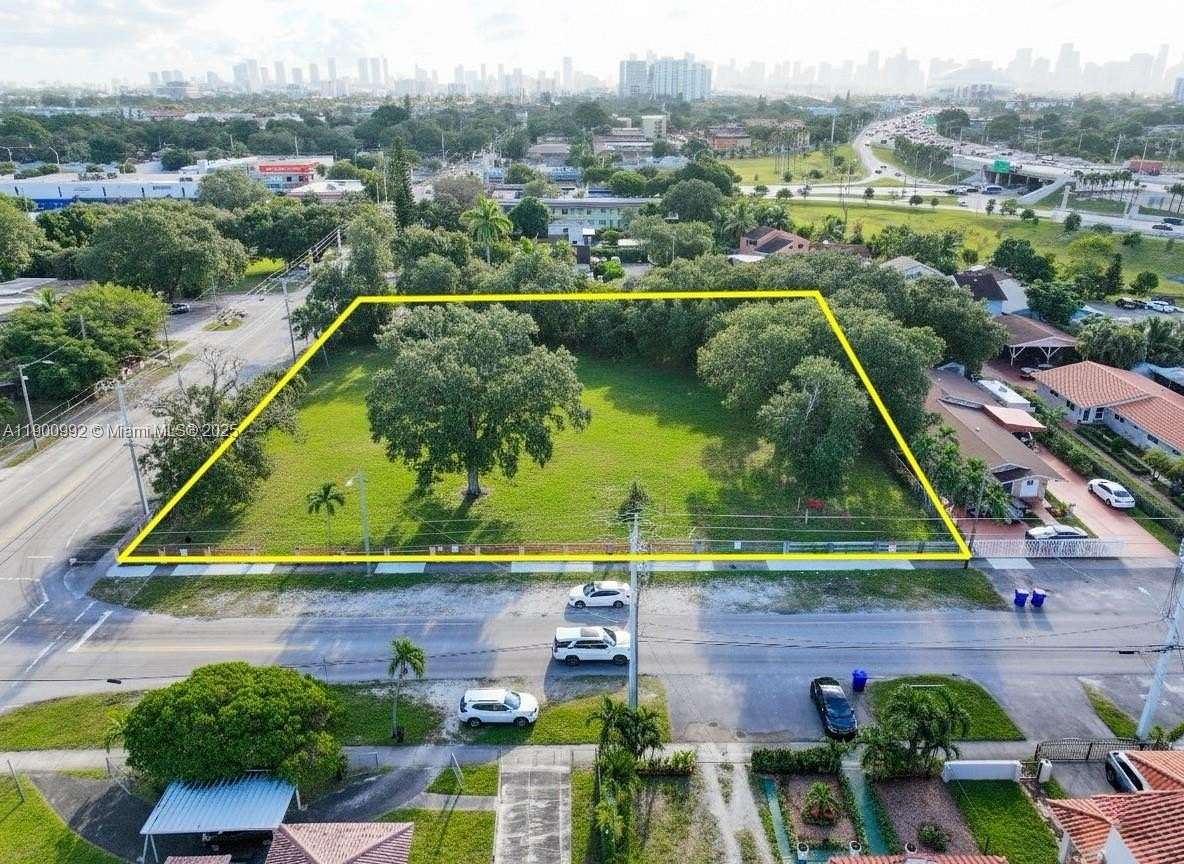 0.98 Acres of Residential Land for Sale in Miami, Florida