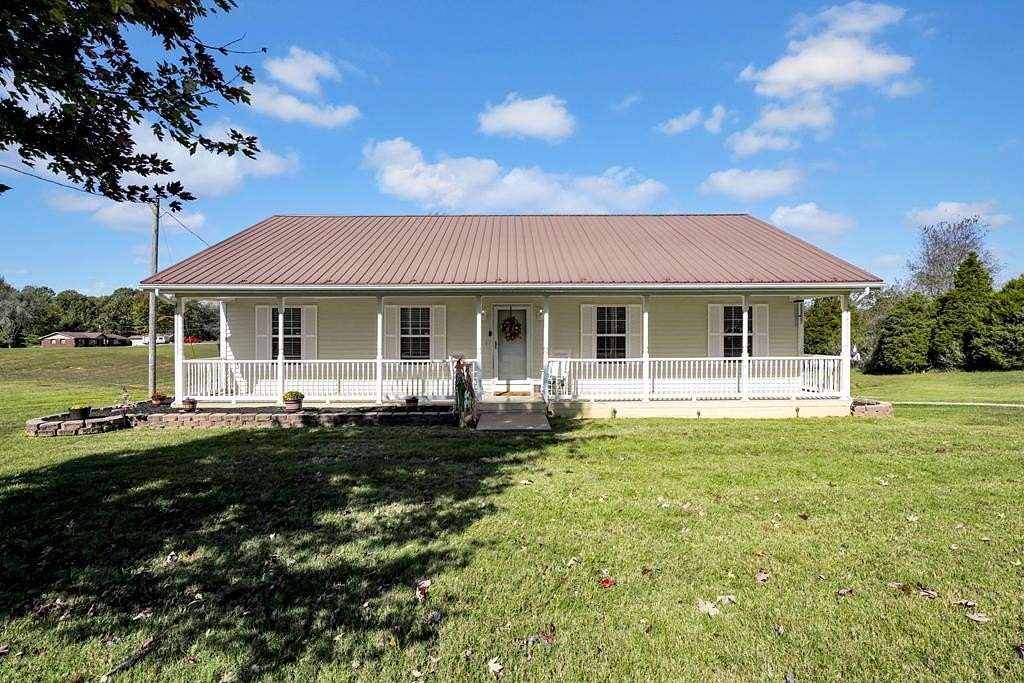 2 Acres of Residential Land with Home for Sale in Manitou, Kentucky