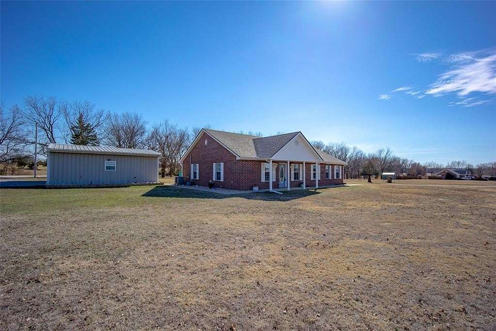 2.83 Acres of Land with Home for Sale in Earlsboro, Oklahoma
