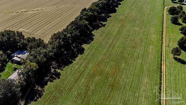 1.2 Acres of Residential Land for Sale in Pace, Florida