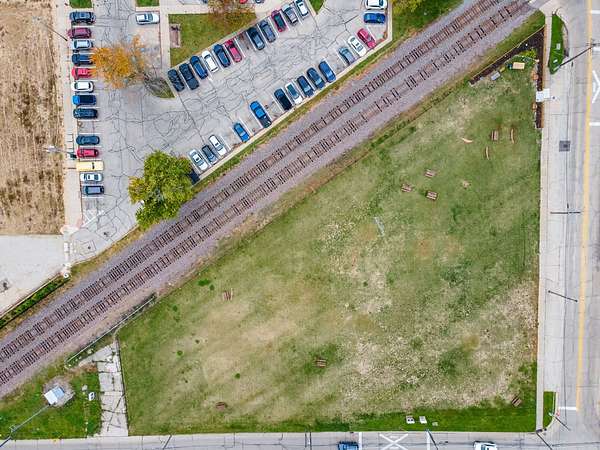 1.13 Acres of Residential Land for Sale in Woodstock, Illinois