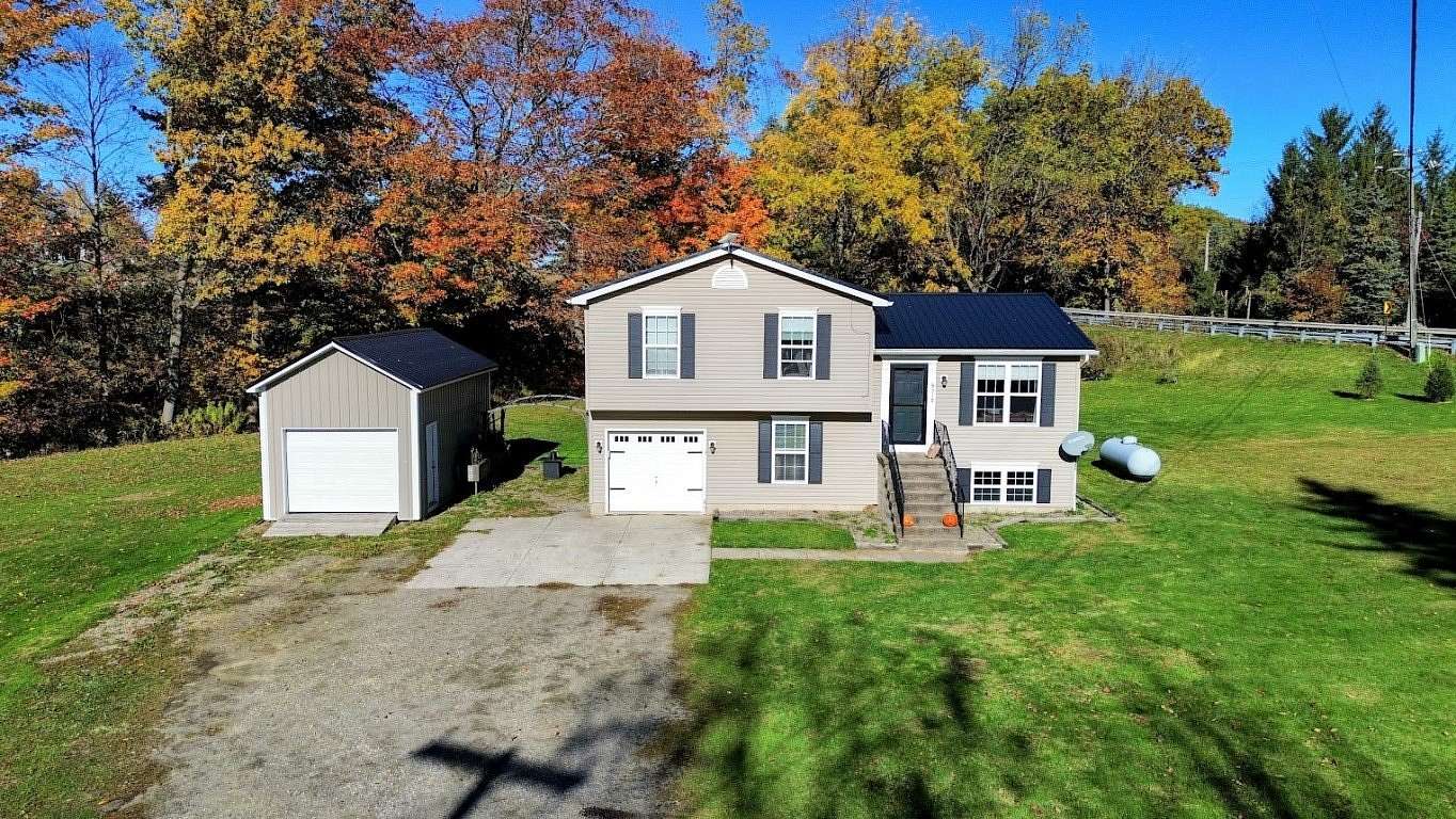 1.83 Acres of Residential Land with Home for Sale in North East, Pennsylvania