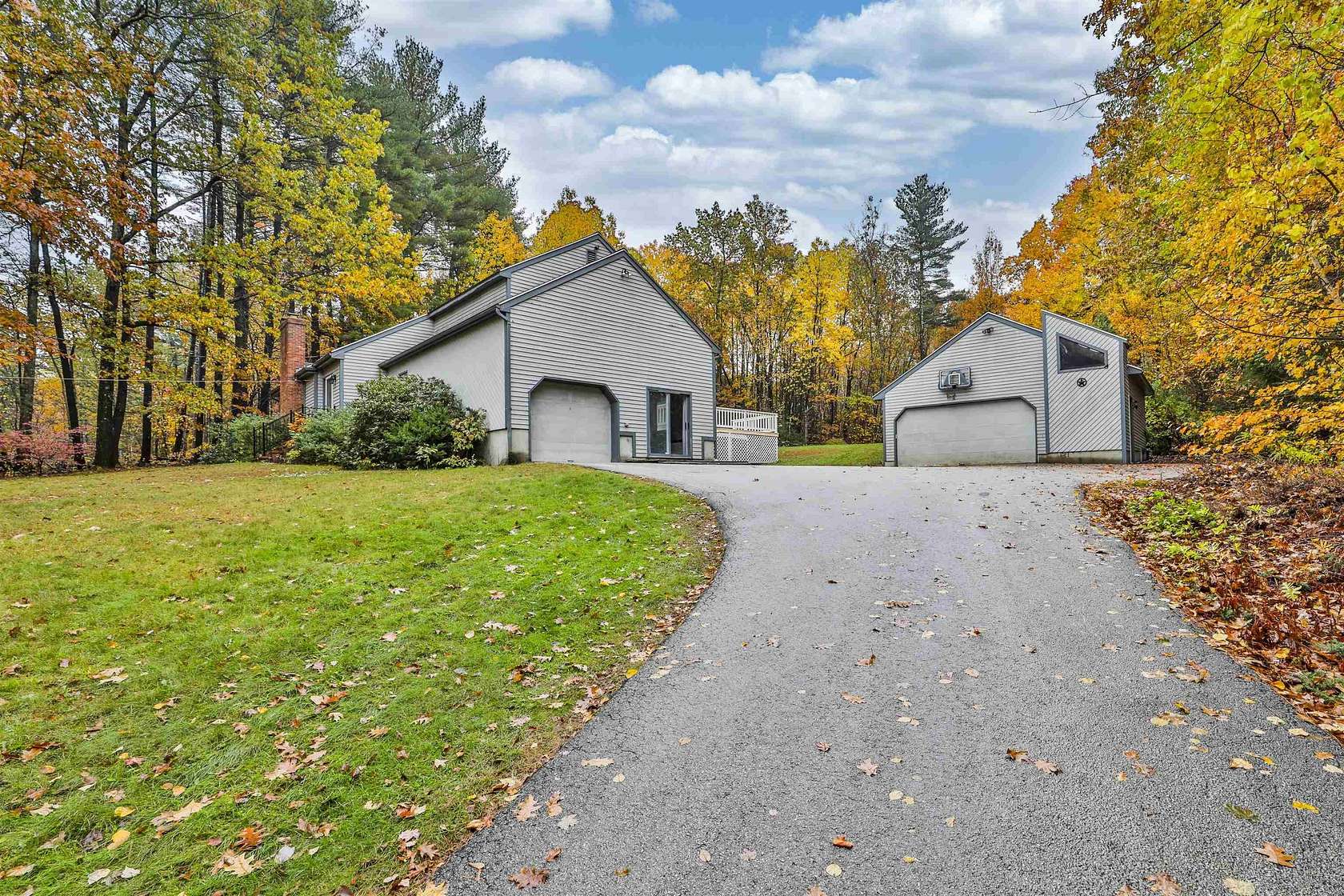 1.6 Acres of Residential Land with Home for Sale in Hudson, New Hampshire