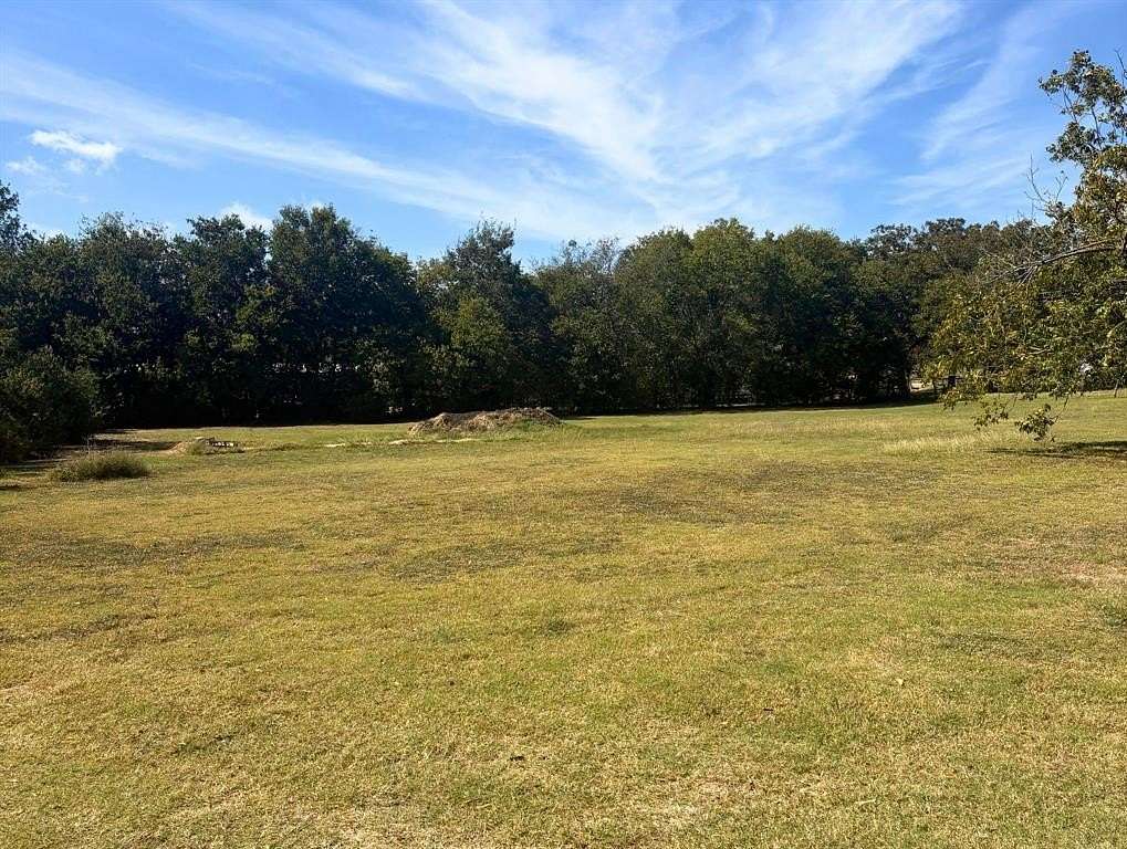 0.85 Acres of Residential Land for Sale in Bruceville-Eddy, Texas